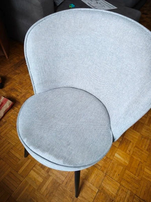 Af0abbbdc3d95415e968cbfad8713566av.jpg